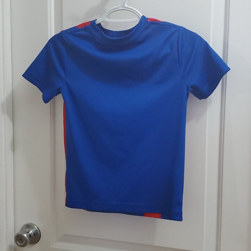 Fc Barcelona Messi shirt  boys size S - Picture 3 of 3